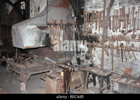 Blacksmith Forge Within The National Slate Museum, Dinorwic Quarry, Llanberis, Wales, UK Stock Photo