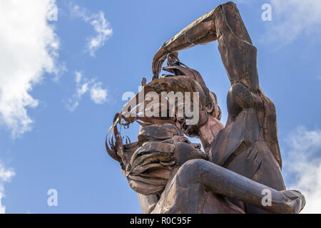 Two Lovers Statue Guam Stock Photo Alamy