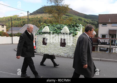 Filming of season 3 of Netflix show 'The Crown'. Tobias Menzies plays Prince Philip visiting the 1966 Aberfan disaster when 144 people died. 'The Crown' have decided to recreate the disaster for the series.  Featuring: Atmosphere Where: Brecon Beacons, United Kingdom When: 03 Oct 2018 Credit: WENN.com Stock Photo