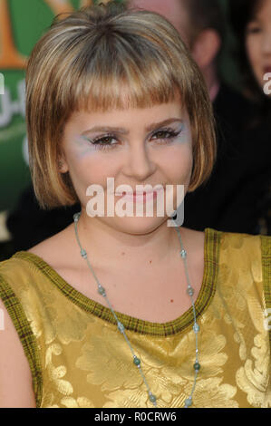 Mae Whitman - Tinker Bell Premiere at the El Capitan Theatre In Los Angeles.WhitmanMae 30 Red Carpet Event, Vertical, USA, Film Industry, Celebrities,  Photography, Bestof, Arts Culture and Entertainment, Topix Celebrities fashion /  Vertical, Best of, Event in Hollywood Life - California,  Red Carpet and backstage, USA, Film Industry, Celebrities,  movie celebrities, TV celebrities, Music celebrities, Photography, Bestof, Arts Culture and Entertainment,  Topix, headshot, vertical, one person,, from the year , 2008, inquiry tsuni@Gamma-USA.com Stock Photo