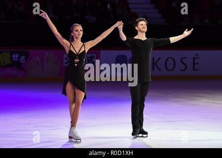 Helsinki, Finland. 3rd November, 2018. Alexandra Stepanova / Ivan Bukin (RUS) during Victory Ceremonies - Ice Dance, Ladies and Pairs of the ISU GP of Figure Skating Helsinki 2018 at Helsinki Ice Hall (Helsingin Jaahalli) on Saturday, 03 November 2018. HELSINKI .  (Editorial use only, license required for commercial use. No use in betting, games or a single club/league/player publications.) Credit: Taka Wu/Alamy Live News Stock Photo