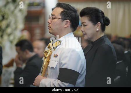 Bangkok, Thailand. 3rd Nov, 2018. Hundreds of mourners, royal soldiers and monks have gathered at a Bangkok temple for the funeral of Vichai Srivaddhanaprabha, the Thai owner of Leicester City football club who died in a helicopter crash last week. Credit: Pool/Thai Government/ZUMA Wire/Alamy Live News Stock Photo