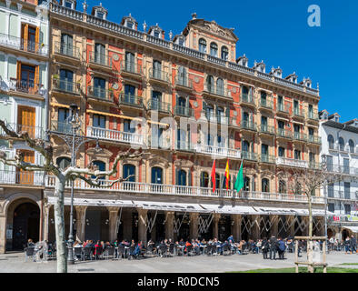 The Cafe Iruna in the old town (casco antiguo), haunt of Ernest Hemingway, Plaza del Castillo, Pamplona, Navarra, Spain Stock Photo