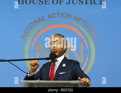 New York City, United States. 03rd Nov, 2018. NAN Founder & President Rev Al Sharpton addresses audience. NYC Mayor Bill DeBlasio joined National Action Network President Reverend Al Sharpton at NAN headquarters in Harlem where both men reminded the audience of the importance of the forthcoming November 6 Midterm elections. Credit: Andy Katz/Pacific Press/Alamy Live News Stock Photo