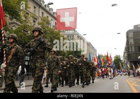 Swiss soldier parade at the Swiss National Day Parade in Zürich-City Stock Photo