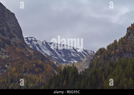 The Alps are the highest and most extensive mountain range system that lies entirely in Europe, stretching approximately 1,200 kilometers. Stock Photo