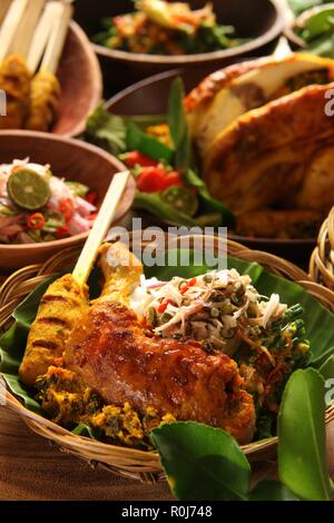 Steamed rice with chicken and vegetables Stock Photo - Alamy