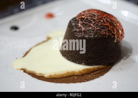 Petit gateau dessert Stock Photo