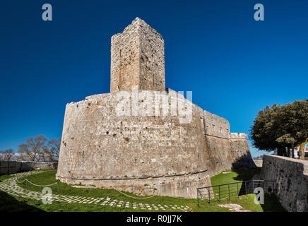 Bastion, Torre dei Giganti (Giants Tower) at Castello Normanno Svevo Aragonese, medieval castle, in town of Monte Sant'Angelo, Apulia, Italy Stock Photo