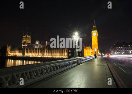 The Houses of Parliament and Big Ben from the Westminster Bridge at night, London, England Stock Photo