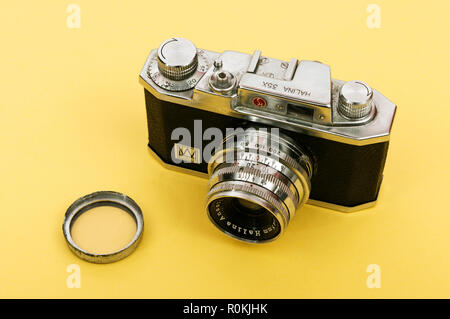 halina 35x camera value