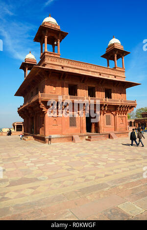 Private Audience Hall Diwan-i-Khas, Royal Palace, Fatehpur Sikri, Agra, Uttar Pradesh, India Stock Photo