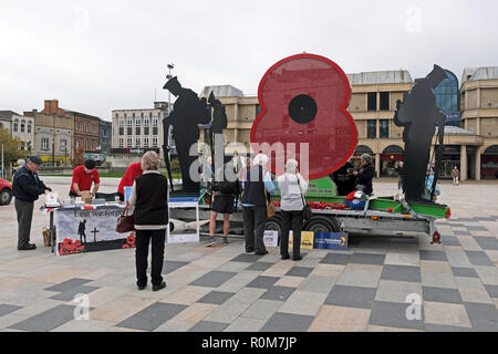 Weston-super-Mare, UK. 5th November, 2018. The Poppy of Honour stops in Weston-super-Mare during its tour of Somerset. The Poppy of Honour commemorates the Commonwealth servicemen who died during World War I and contains the names of all 1,117,635 of them. Keith Ramsey/Alamy Live News Stock Photo