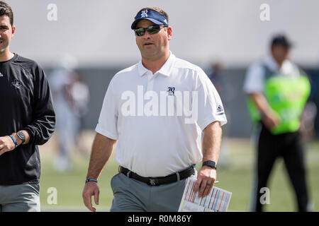 Houston, TX, USA. 3rd Nov, 2018. Rice Owls head coach Mike Bloomgren prior to an NCAA football game between the UTEP Miners and the Rice Owls at Rice Stadium in Houston, TX. UTEP won the game 34 to 26.Trask Smith/CSM/Alamy Live News Stock Photo