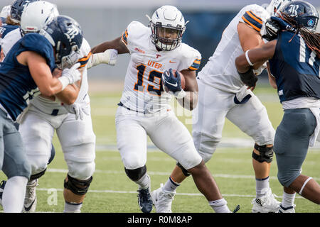 Houston, TX, USA. 3rd Nov, 2018. UTEP Miners running back Treyvon Hughes (19) carries the ball during the 3rd quarter of an NCAA football game between the UTEP Miners and the Rice Owls at Rice Stadium in Houston, TX. UTEP won the game 34 to 26.Trask Smith/CSM/Alamy Live News Stock Photo