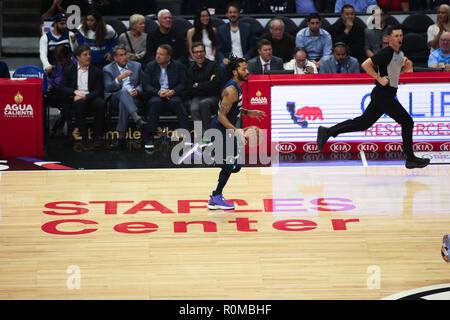 Los Angeles, CA, USA. 5th Nov, 2018. during the Houston Rockets vs Los Angeles Clippers at Staples Center on November 5, 2018. (Photo by Jevone Moore) Credit: csm/Alamy Live News Stock Photo