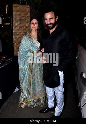 Indian actress Kareena Kapoor Khan with Saif Ali Khan at Prithvi Theatre Festival’s 40th anniversary party at Prithvi Theatre, Juhu in Mumbai. Stock Photo