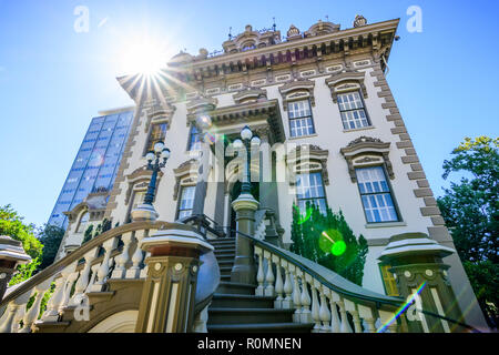 September 23, 2018 Sacramento / CA / USA - Exterior view of the Leland Stanford Mansion located in downtown Sacramento; Stock Photo