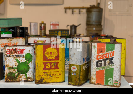 Oil cans, autojumble, Classic Auto, Caldas da Rainha, Portugal Stock Photo