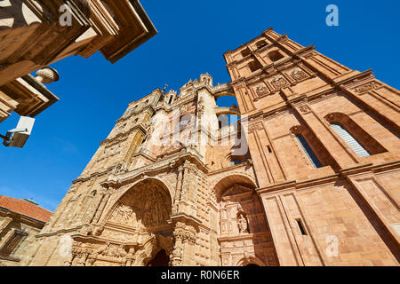 Cathedral, Astorga, Via de la Plata (Silver Route), Leon province, Castilla-Leon, Way of St James, Spain, Europe Stock Photo