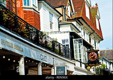 The Pantiles Clock, The Pantiles, Royal Tunbridge Wells, Kent, England Stock Photo