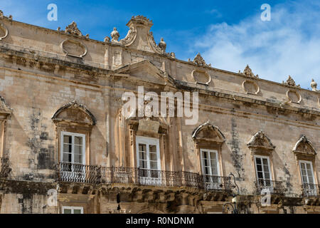 Architectural details. Ortigia. Small island which is the historical centre of the city of Syracuse, Sicily. Italy. Stock Photo