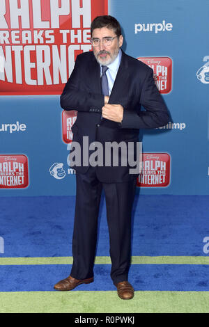 Los Angeles, California. 5th Nov, 2018. Alfred Molina attending the 'Ralph Breaks the Internet' world premiere at El Capitan Theatre on November 5, 2018 in Los Angeles, California. | usage worldwide Credit: dpa/Alamy Live News Stock Photo