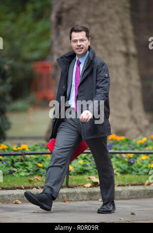 Downing Street, London, UK. 6 Nov 2018. James Brokenshire, Secretary of State for Housing, Communities & Local Government, arrives for Cabinet Meeting Stock Photo