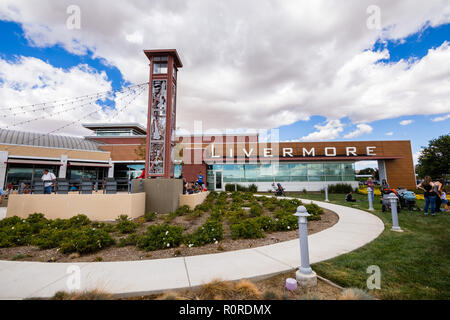 October 6, 2018 Livermore / CA / USA - People resting near the Terminal building of the Livermore Municipal Airport at the Open House event Stock Photo