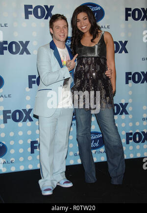 Jordin Sparks  with Blake Lewis backstage at the AMERICAN IDOL Grand Final at the Kodak Theatre In Los Angeles.  full length eye contact smile         Stock Photo