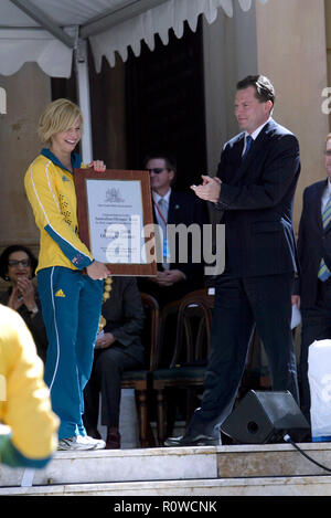 Lisbeth Trickett with Nathan Rees, Premier of New South Wales.  Australia welcomes home its 2008 Beijing Olympics Team with a parade through the streets of Sydney and a homecoming ceremony at Sydney Town Hall. Sydney, Australia. 15.09.08. Stock Photo