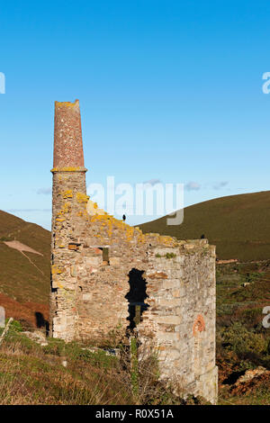 the ruins of an old cornish tin mine near st.agnes, cornwall, england, uk. Stock Photo