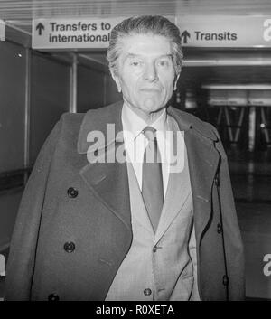 Food critic Egon Ronay arriving at Heathrow Airport on Concorde from New York December 1979 Stock Photo