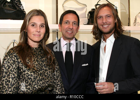 NEW YORK DECEMBER 10 Aerin Lauder John Idol and Lance