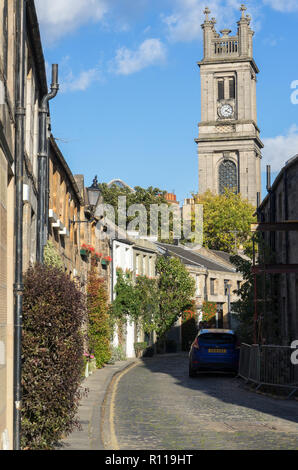 Circus Lane in the Stockbridge area of Edinburgh, a narrow lane with mews houses Stock Photo