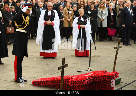 The Duke of Sussex visits the Field of Remembrance at Westminster Abbey, which has been organised by the Poppy Factory and held in the grounds of Westminster Abbey since November 1928. Stock Photo