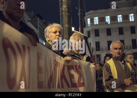 Athens, Greece. 8th Nov, 2018. Workers are seen holding a banner while shouting slogans during the protest.Unions of workers have demonstrated against the conversion of their contracts to an indefinite period. Credit: Nikolas Joao Kokovlis/SOPA Images/ZUMA Wire/Alamy Live News Stock Photo