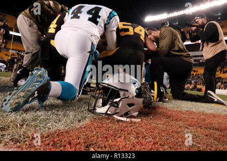 Pittsburgh, PA, USA. 8th Nov, 2018. Cam Newton #1 during the