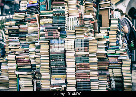 MOSCOW, RUSSIA - SEPTEMBER 22, 2018: Pile of old books in flea market, cultural complex Kremlin in Izmailovo in Moscow Stock Photo