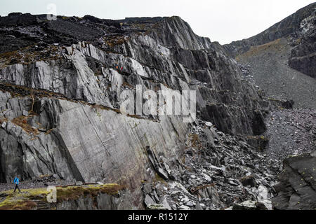 Slate ledges used for climbing, Dinorwig Quarry Stock Photo