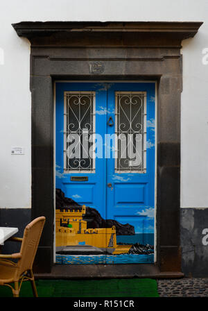 Bemalte Tuer, Altstadt, Funchal, Madeira, Portugal Stock Photo