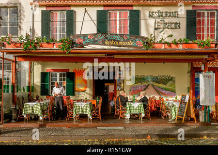 Restaurant, Restaurante Le Jardin, Rua D. Carlos I, Altstadt, Funchal, Madeira, Portugal Stock Photo
