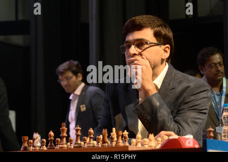 Kolkata, India. 09th Nov, 2018. Indian chess Grandmaster and a former World Chess Champion Viswanathan Anand during his first round matches at Tata Steel Chess India 2018. Credit: Saikat Paul/Pacific Press/Alamy Live News Stock Photo