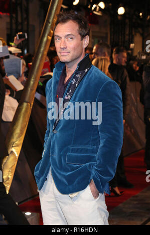 Jude Law attending the 'Fantastic Beasts: The Crimes Of Grindelwald' World Premiere at UGC Cine Cite Bercy on November 8, 2018 in Paris, France. Stock Photo