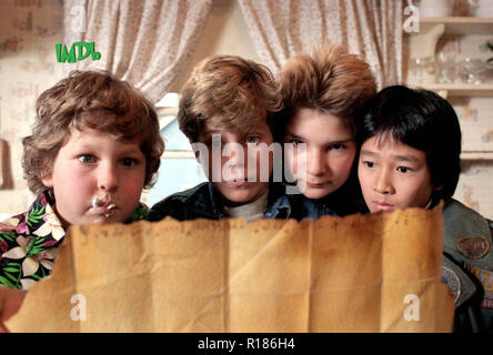 THE GOONIES 1985 Warner Bros film directed by Richard Donner Stock ...