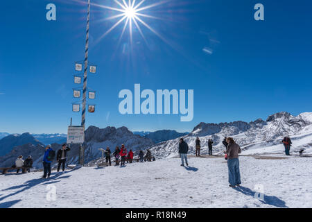 Zugspitze, Zugspitzeplat,  highest peak, Garmisch-Partenkirchen, Wetterstein Gebirge or Wetterstein Mountains, the Alps, Bavaria, Germany, Europe Stock Photo