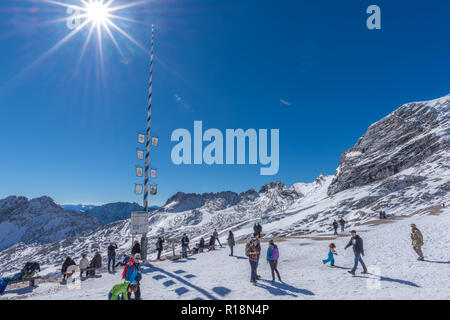 Zugspitze, Zugspitzeplat,  highest peak, Garmisch-Partenkirchen, Wetterstein Gebirge or Wetterstein Mountains, the Alps, Bavaria, Germany, Europe Stock Photo