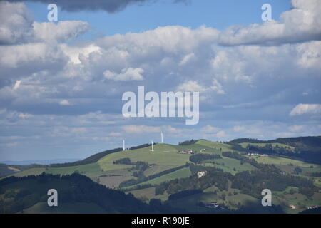 Hohe Dirn, Losenstein, Windenergie, Windrad, Windkraftwerk, Alpenvorland, Voralpen, Windkraftanlage, Oberösterreich, Traunviertel, Steyr-Land Stock Photo