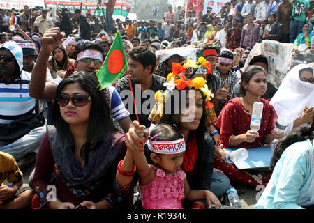 Bangladeshi peoples participate in a demonstration demanding the death sentence for the country's war criminals in Dhaka, Bangladesh. On 2013 Stock Photo