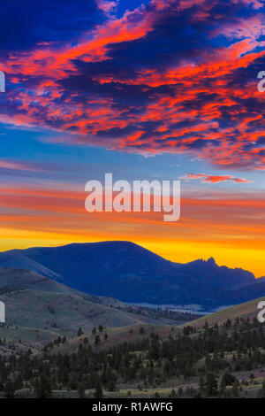 sunrise over sleeping giant mountain near helena, montana Stock Photo